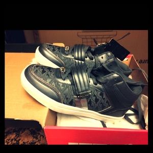 Baby Phatz Women’s Casual tennis shoes NEW